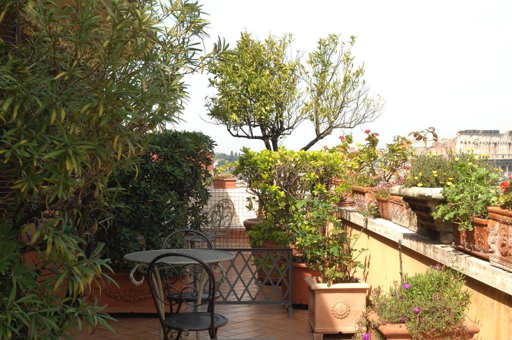 Hotel Lancelot Roma Esterno foto
