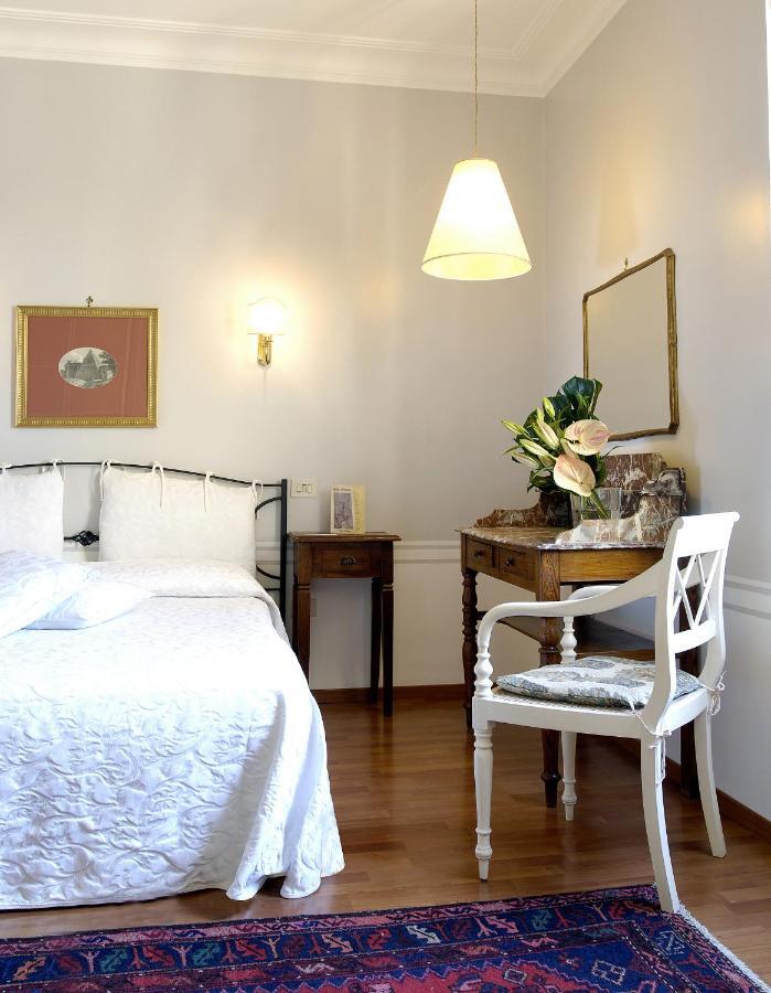 Hotel Lancelot Roma Esterno foto
